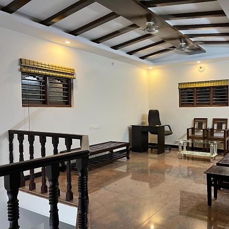 Tulsi Inn Homestay Pangala エクステリア 写真