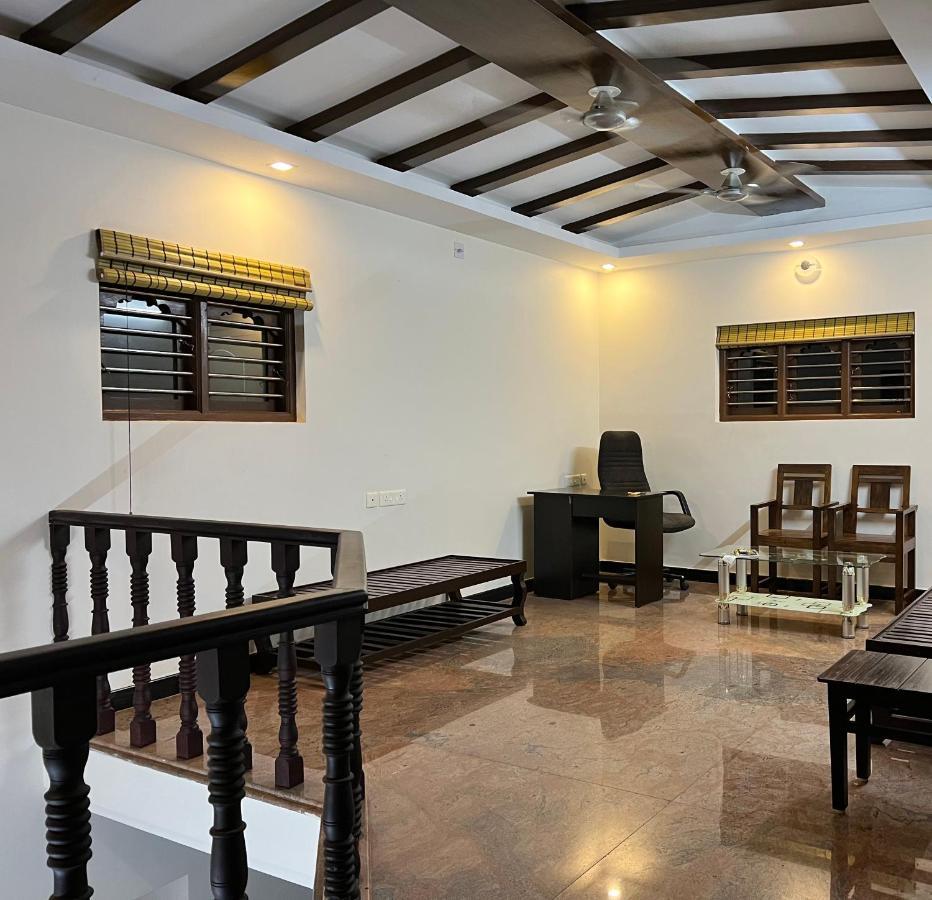 Tulsi Inn Homestay Pangala エクステリア 写真